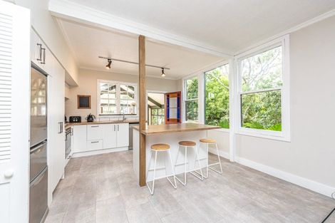 Photo of property in 164 Mount View Road, Bastia Hill, Whanganui, 4500