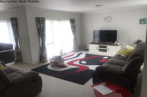 Photo of property in 26 Terracotta Drive, Blockhouse Bay, Auckland, 0600