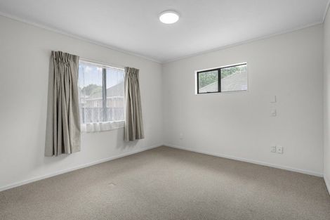 Photo of property in 2/1159 High Street, Taita, Lower Hutt, 5011
