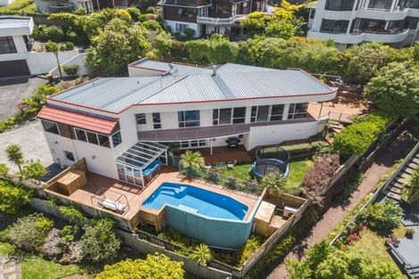 Photo of property in 10 Bragato Place, Chatswood, Auckland, 0626