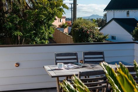 Photo of property in 105 Litten Road, Cockle Bay, Auckland, 2014