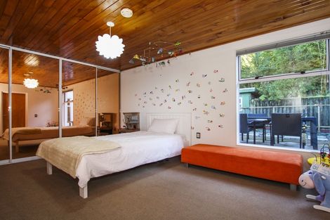 Photo of property in 47 Waima Crescent, Titirangi, Auckland, 0604