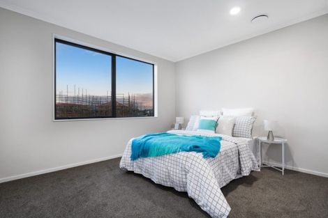 Photo of property in 11 Karokaro Road, Takanini, 2112