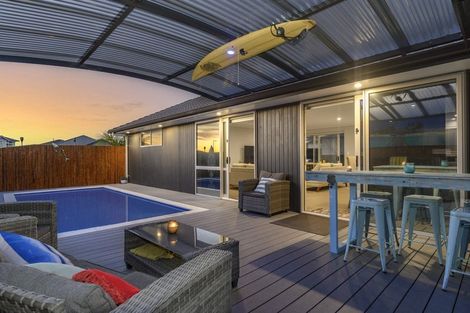 Photo of property in 69 Bert Wall Drive, Omokoroa, 3114