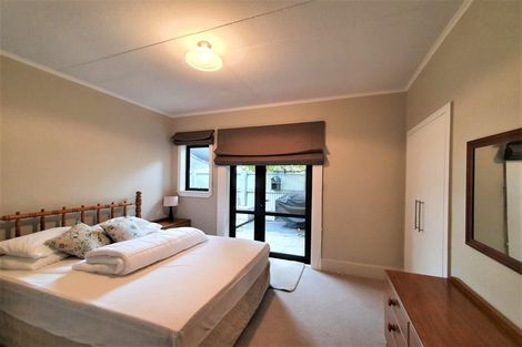 Photo of property in 13 Selwyn Road, Hospital Hill, Napier, 4110