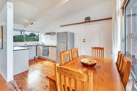 Photo of property in 22 James Mcleod Road, Shelly Beach, Helensville, 0874
