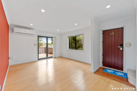 Photo of property in 1/32 Blockhouse Bay Road, Avondale, Auckland, 1026
