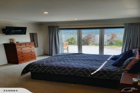 Photo of property in 60 Pipiroa Road, Ngatea, 3503