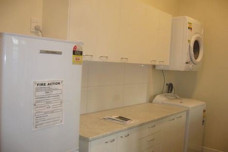 Photo of property in 4 Hawker Street, Mount Victoria, Wellington, 6011