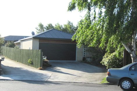 Photo of property in 12 Mcdougal Place, Kaiapoi, 7630