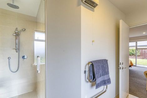 Photo of property in 19 Sovereign Boulevard, Kaiapoi, 7630