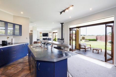 Photo of property in 196 Kelvin Grove Road, Kelvin Grove, Palmerston North, 4414