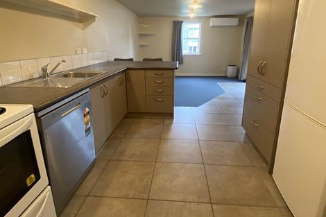 Photo of property in 60 Austin Street, Mount Victoria, Wellington, 6011