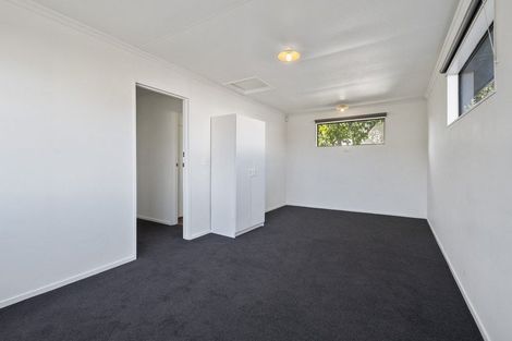 Photo of property in 1 Laurel Place, Awapuni, Palmerston North, 4412
