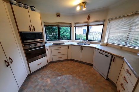 Photo of property in 160 Queen Street, Waiuku, 2123