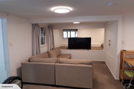 Photo of property in 188 Hutchinson Avenue, New Lynn, Auckland, 0600