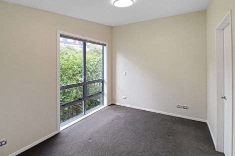 Photo of property in 8/114 Mitchell Street, Brooklyn, Wellington, 6021