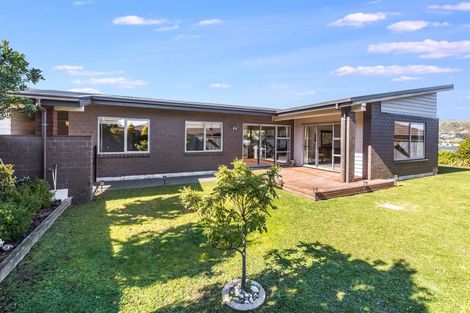 Photo of property in 29 Kaimai Place, Aotea, Porirua, 5024