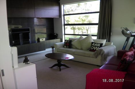 Photo of property in 32 Metcalfe Road, Ngahinapouri, Hamilton, 3290