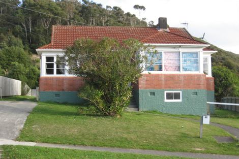 Photo of property in 67 Wilkie Crescent, Naenae, Lower Hutt, 5011