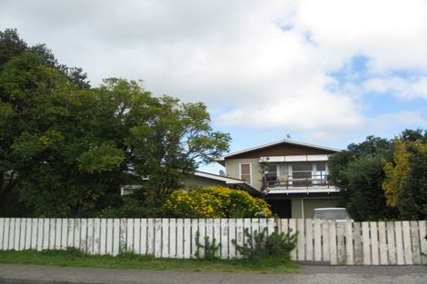 Photo of property in 304 Clifton Road, Te Awanga, 4102