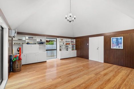 Photo of property in 83 Grahams Road, Burnside, Christchurch, 8041