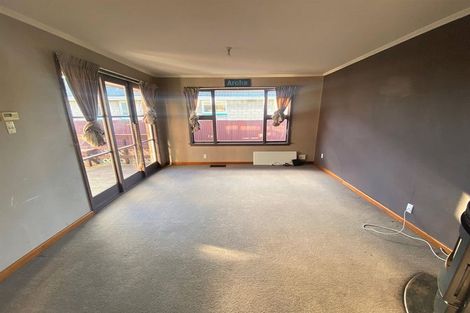 Photo of property in 8 Glenora Place, Hornby, Christchurch, 8042