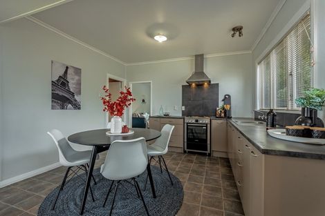Photo of property in 1014 Tremaine Avenue, Roslyn, Palmerston North, 4414
