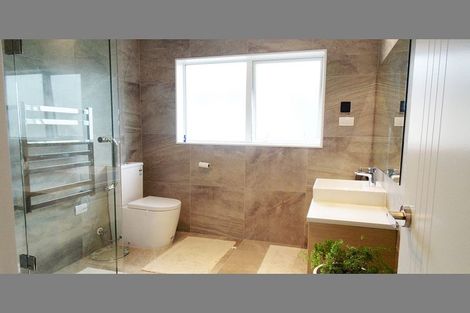 Photo of property in 26 Craigs Way, Hobsonville, Auckland, 0616