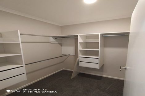 Photo of property in 32 Combat Street, Papakura, 2110