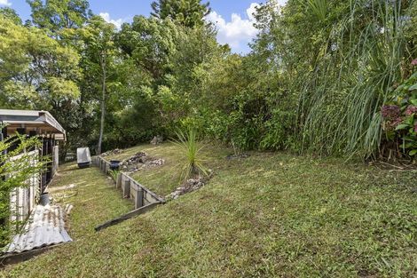 Photo of property in 2/30 Diana Drive, Glenfield, Auckland, 0627