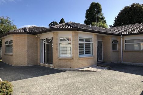 Photo of property in 189a Centreway Road, Orewa, 0931