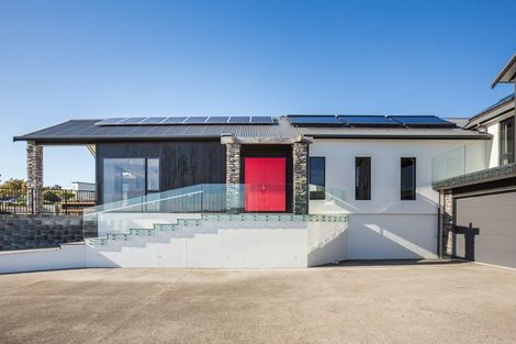 Photo of property in 14 The Fjord, Aotea, Porirua, 5024