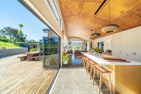 Photo of property in 3 Coroglen Rise, Pukerua Bay, 5026