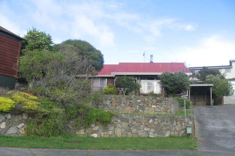 Photo of property in 5 Beauly Grove, Papakowhai, Porirua, 5024