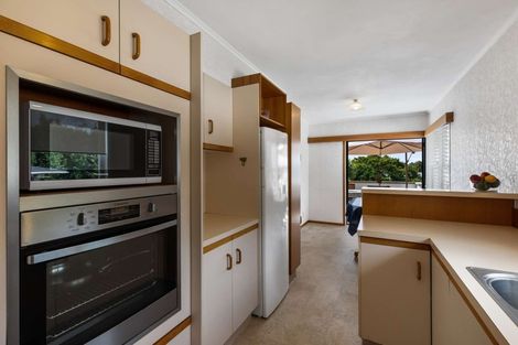 Photo of property in 12 Norfolk Rise, Waiuku, 2123