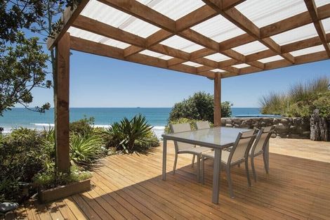 Photo of property in 177 Pukehina Parade, Pukehina, Te Puke, 3189