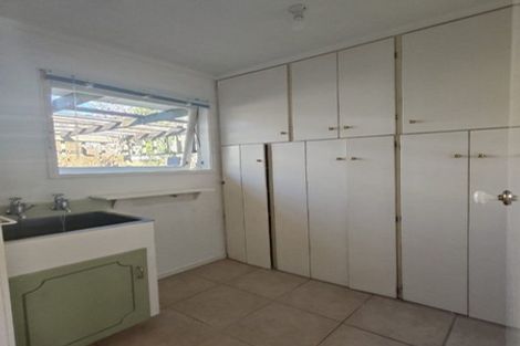 Photo of property in 7 Dallow Place, Henderson, Auckland, 0612