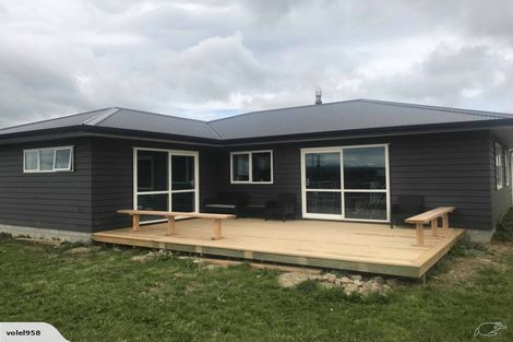 Photo of property in 38 Feist Street, Carterton, 5713