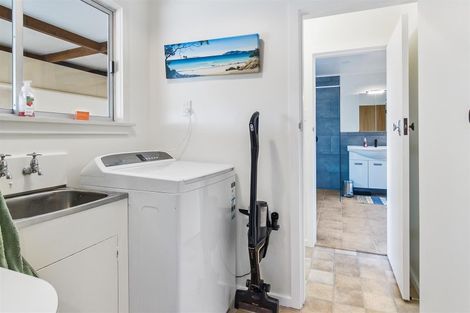 Photo of property in 69 Rhodes Street, Waimate, 7924