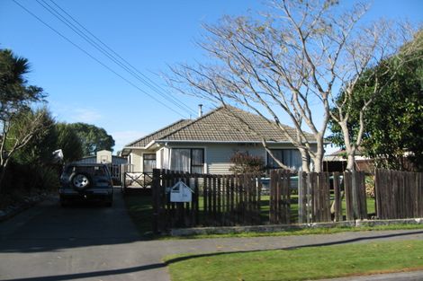 Photo of property in 38 Willryan Avenue, New Brighton, Christchurch, 8083