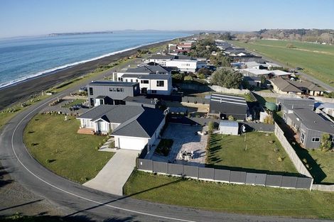 Photo of property in 140 North Shore Road, Eskdale, Napier, 4182