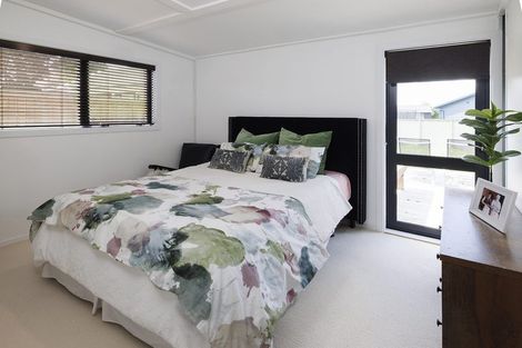 Photo of property in 42 Rangatira Drive, Mangakino, 3421