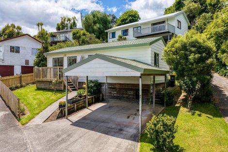 Photo of property in 12a Delshaw Avenue, Stanmore Bay, Whangaparaoa, 0932