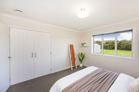 Photo of property in 75 Reid Line West, Feilding, 4777