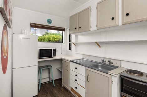 Photo of property in 75a Avondale Road, Taradale, Napier, 4112