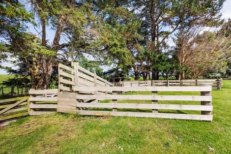 Photo of property in 1142 Tennent Drive, Linton, Palmerston North, 4472