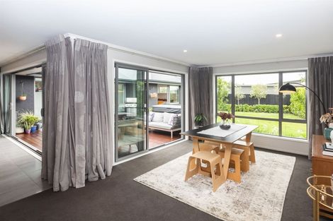 Photo of property in 44 Worsleys Road, Cracroft, Christchurch, 8025