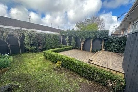 Photo of property in 1/43 Abbotts Way, Remuera, Auckland, 1050