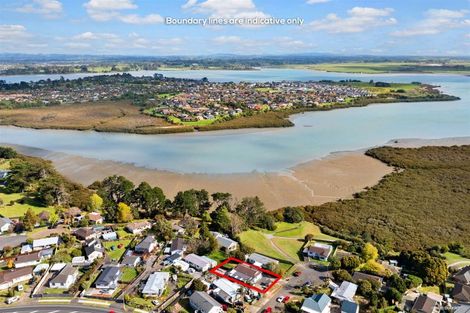Photo of property in 6 Montego Place, Weymouth, Auckland, 2103